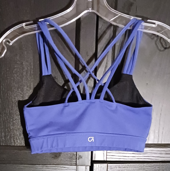 GAP BODY sports bra - Picture 2 of 3